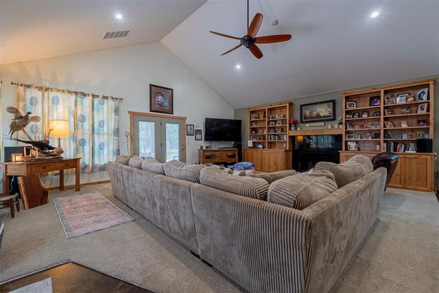 7761 High Meadow Road, Noble, OK 73068