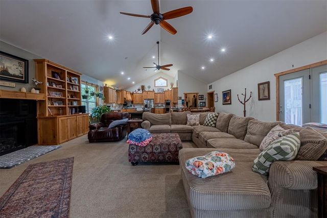 7761 High Meadow Road, Noble, OK 73068