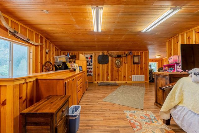 7761 High Meadow Road, Noble, OK 73068