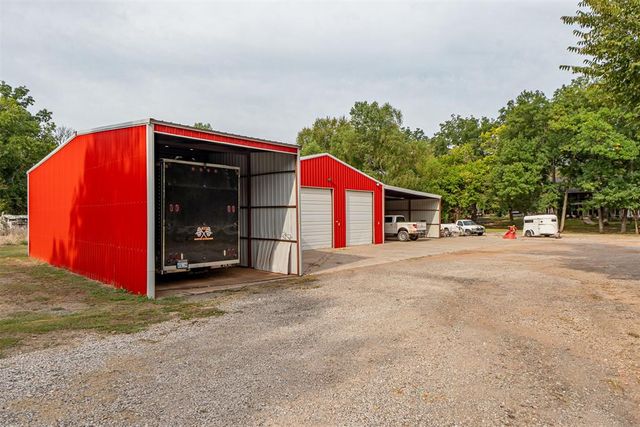 7761 High Meadow Road, Noble, OK 73068