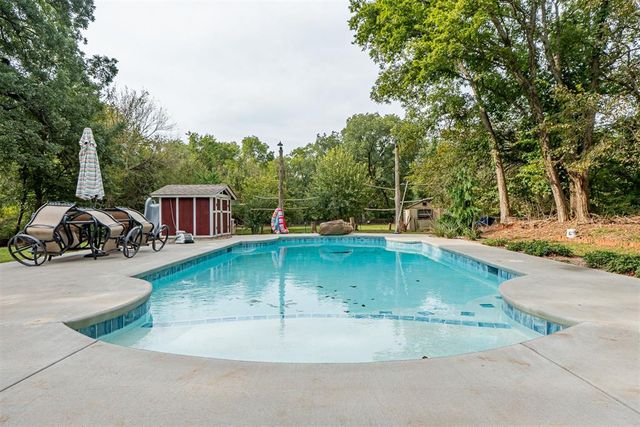 7761 High Meadow Road, Noble, OK 73068