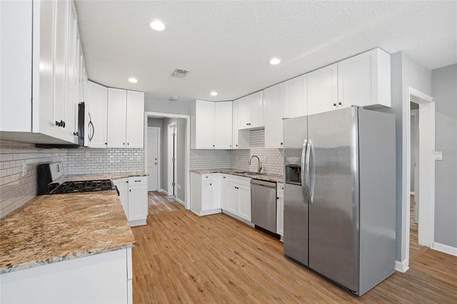5127 4TH AVENUE S, St Petersburg, FL 33707
