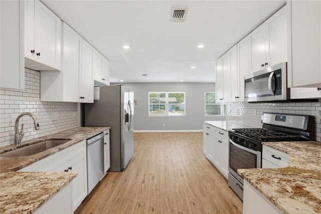 5127 4TH AVENUE S, St Petersburg, FL 33707