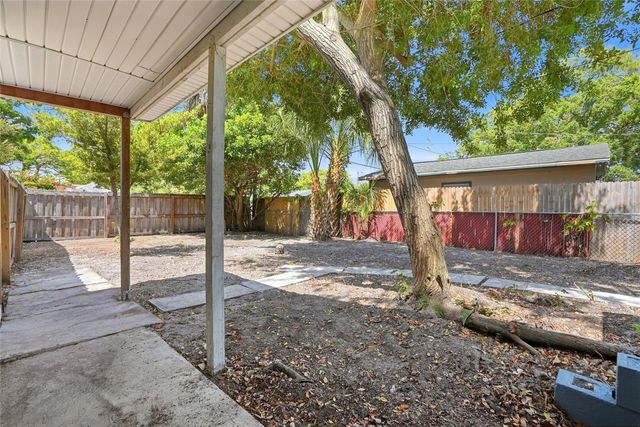 5127 4TH AVENUE S, St Petersburg, FL 33707