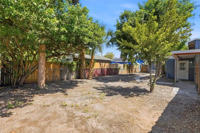 5127 4TH AVENUE S, St Petersburg, FL 33707