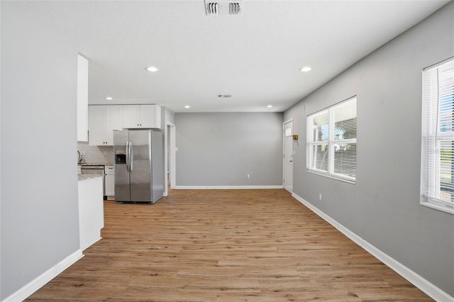 5127 4TH AVENUE S, St Petersburg, FL 33707