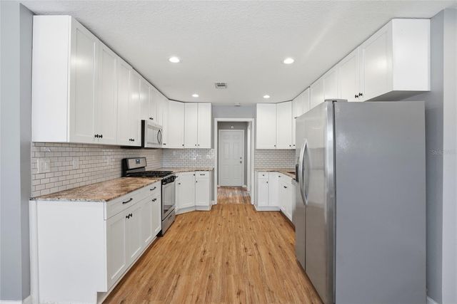 5127 4TH AVENUE S, St Petersburg, FL 33707