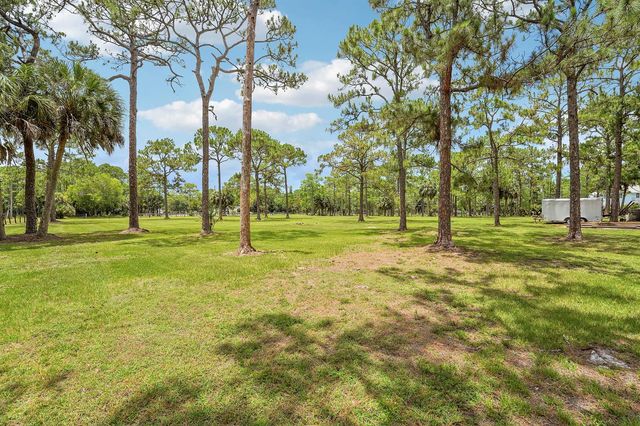 13965 Caloosa Boulevard, Palm Beach Gardens, FL 33418
