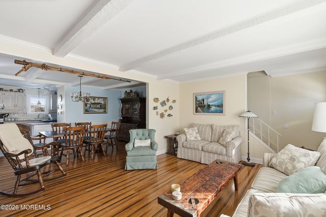 13 Hodgson Lane, Long Beach Twp, NJ 08008