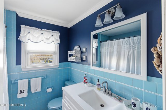 13 Hodgson Lane, Long Beach Twp, NJ 08008