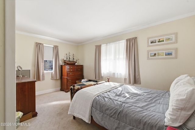 13 Hodgson Lane, Long Beach Twp, NJ 08008