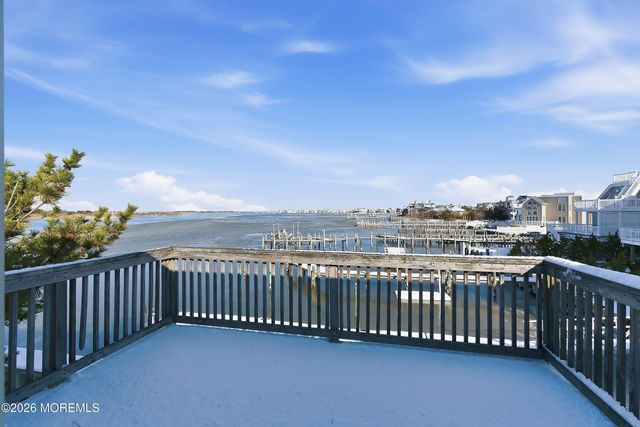 13 Hodgson Lane, Long Beach Twp, NJ 08008