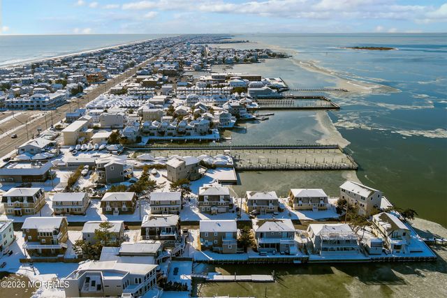 13 Hodgson Lane, Long Beach Twp, NJ 08008