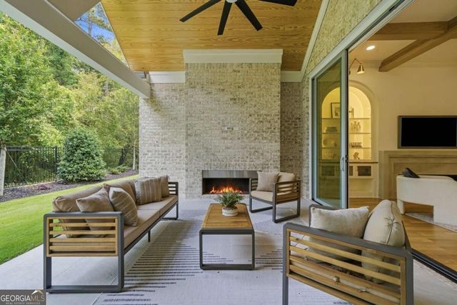 105 Baxley Lane, Alpharetta, GA 30004