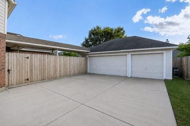 26710 Abbey Springs Lane, Katy, TX 77494