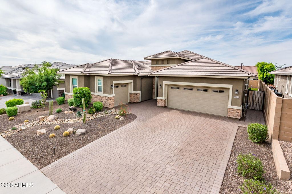 11581 W RED HAWK Drive, Peoria, AZ 85383 — photo 4