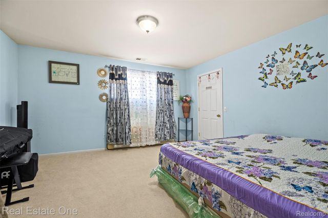 21628 Majestic Drive, Brownstown Charter Township, MI 48183