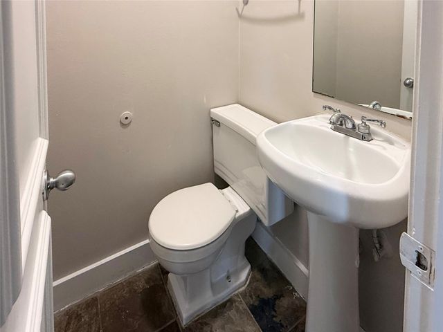 1903 Portsmouth Street 22, Houston, TX 77098