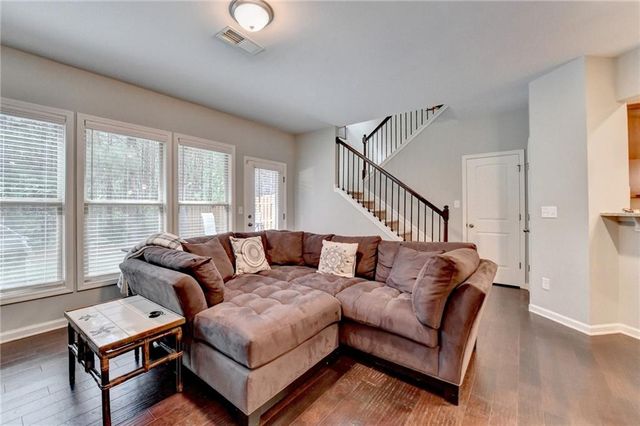 5870 Shiloh Woods Drive, Cumming, GA 30040