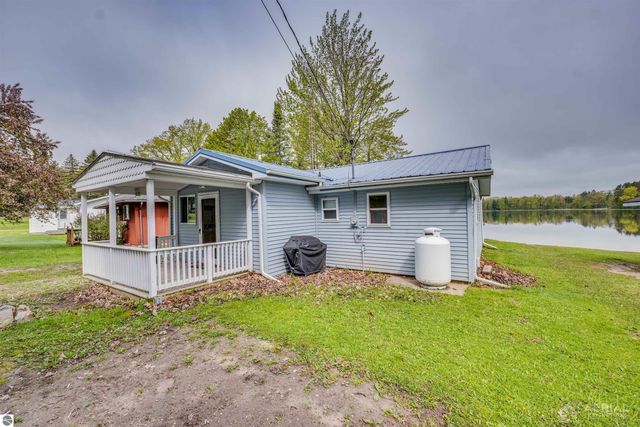 3451 Deerfield, Lupton, MI 48635