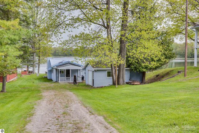 3451 Deerfield, Lupton, MI 48635