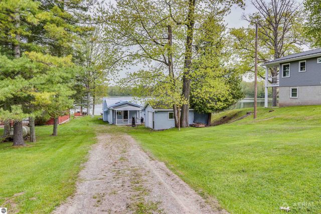 3451 Deerfield, Lupton, MI 48635