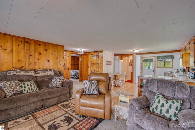 3451 Deerfield, Lupton, MI 48635