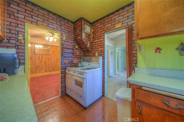 4202 Los Pinos Avenue, San Diego, CA 92113