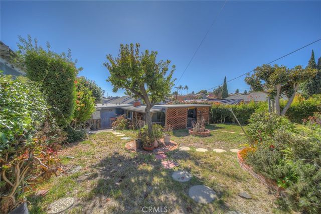 4202 Los Pinos Avenue, San Diego, CA 92113