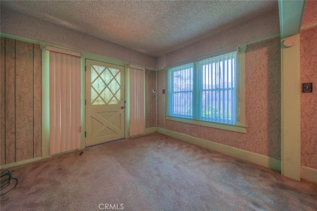 4202 Los Pinos Avenue, San Diego, CA 92113