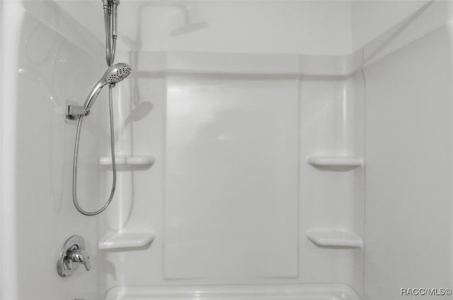 29 Hackberry Drive, Homosassa, FL 34446