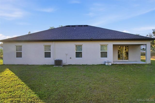 29 Hackberry Drive, Homosassa, FL 34446