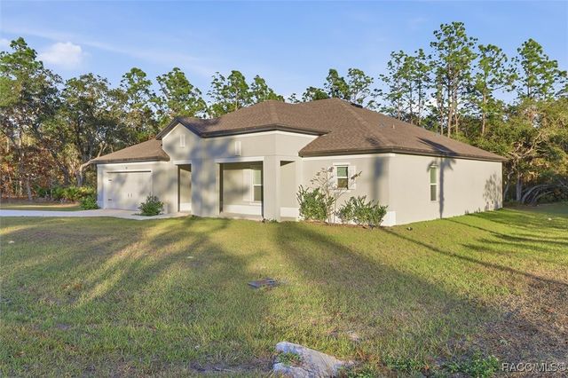 29 Hackberry Drive, Homosassa, FL 34446