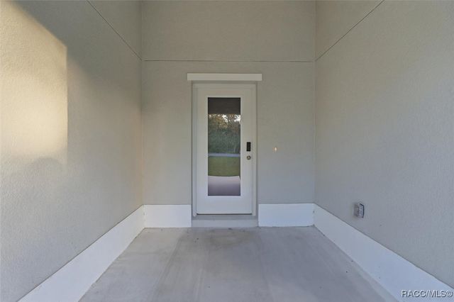 29 Hackberry Drive, Homosassa, FL 34446