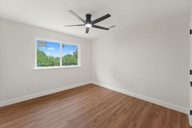 1404 Meadowbrook Drive, Mckinney, TX 75069