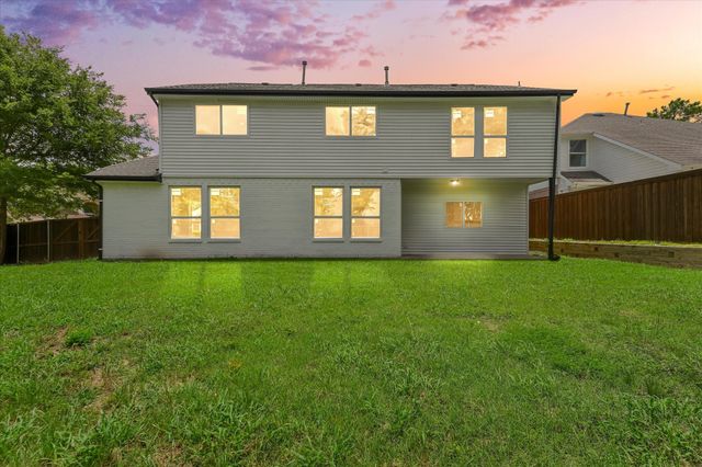 1404 Meadowbrook Drive, Mckinney, TX 75069