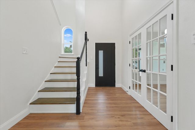 1404 Meadowbrook Drive, Mckinney, TX 75069