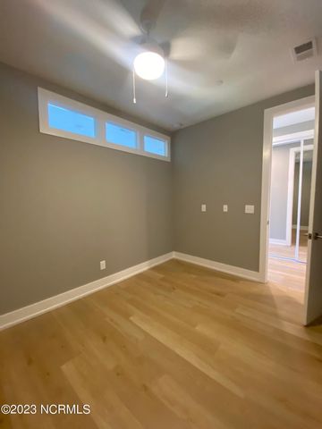 1704 Church Street 310, Wilmington, NC 28403