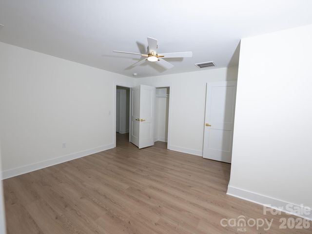 5306 Wales Street, Charlotte, NC 28269