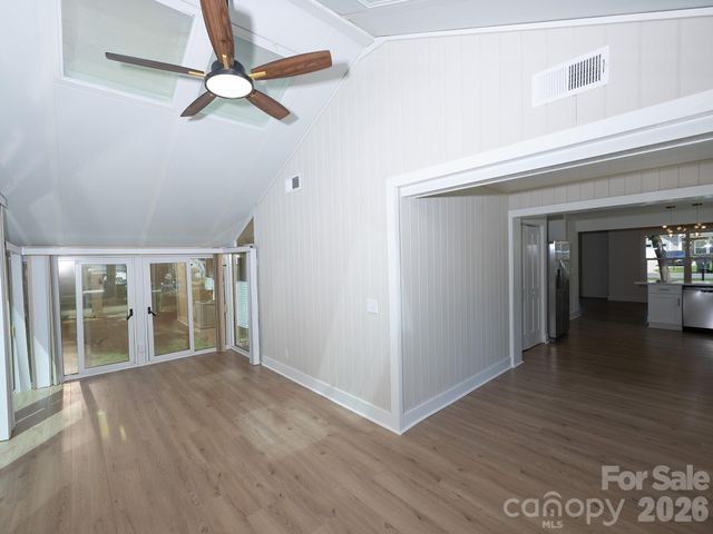 5306 Wales Street, Charlotte, NC 28269