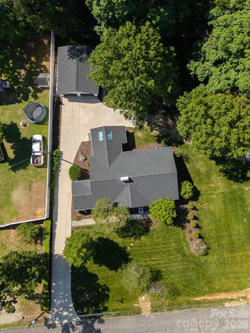 5306 Wales Street, Charlotte, NC 28269