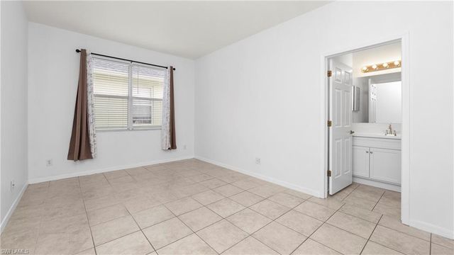 7947 Terrace Ridge DR, Temple Terrace, FL 33637