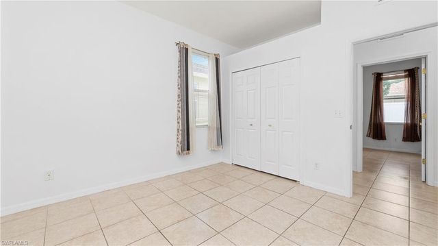 7947 Terrace Ridge DR, Temple Terrace, FL 33637