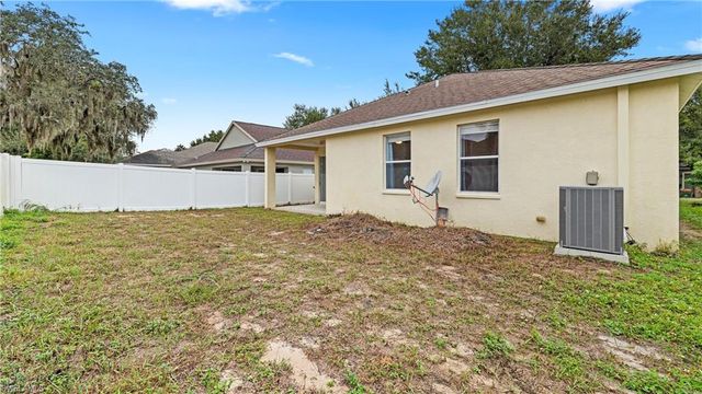7947 Terrace Ridge DR, Temple Terrace, FL 33637