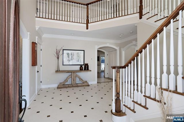 3 London Court, Woodcliff Lake, NJ 07677