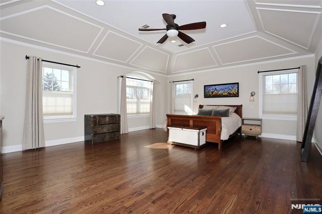 3 London Court, Woodcliff Lake, NJ 07677