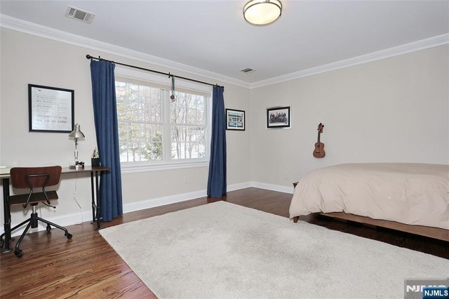 3 London Court, Woodcliff Lake, NJ 07677