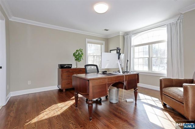 3 London Court, Woodcliff Lake, NJ 07677