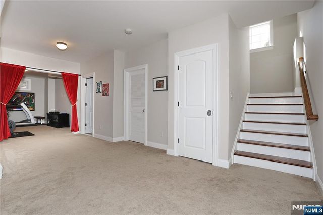 3 London Court, Woodcliff Lake, NJ 07677