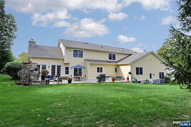 3 London Court, Woodcliff Lake, NJ 07677